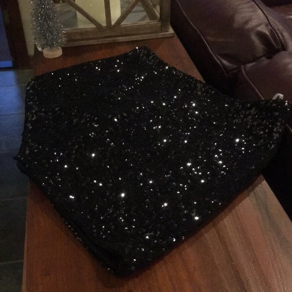 Sequins Skirt Party Perfect - Picture 4 of 8